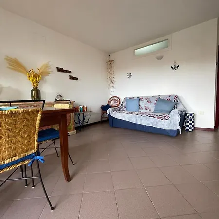 A 2 Passi Dal Mare Apartment *
